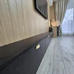Alfa Free Garage Parking Ac Near Center Apartman