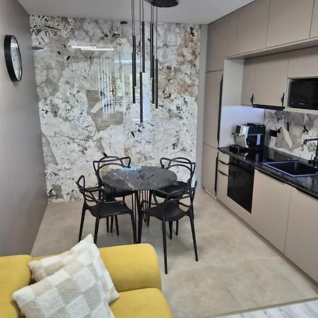 Alfa Free Garage Parking Ac Near Center Kassa