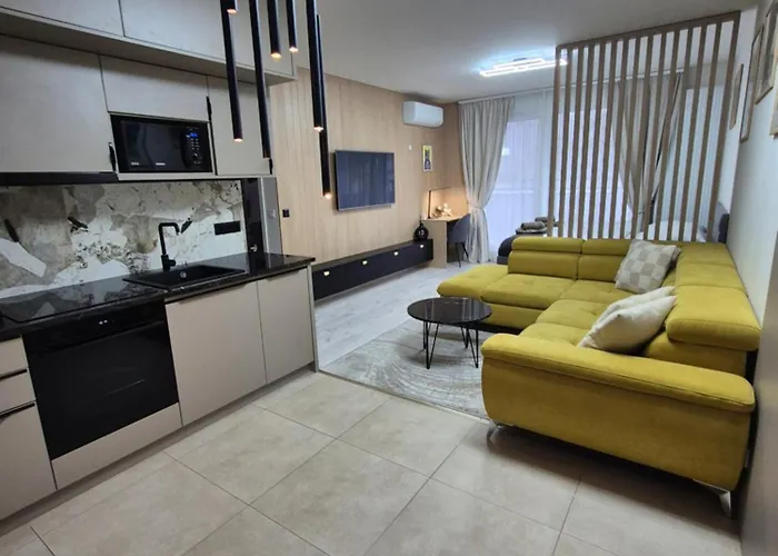 Alfa Free Garage Parking Ac Near Center Apartment *